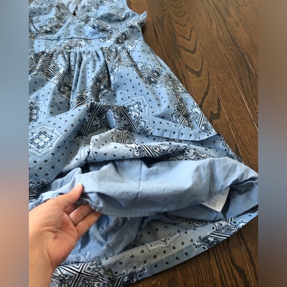 *LIKE NEW* ModCloth Women’s M Blue Paisley Knee Length Fit & Flare Pocket Dress - Picture 10 of 14